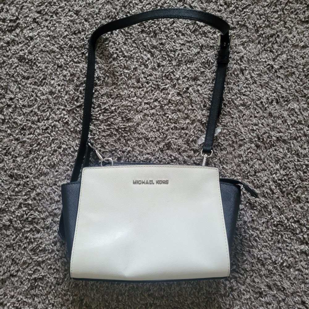 Michael Kors Crossbody Bag